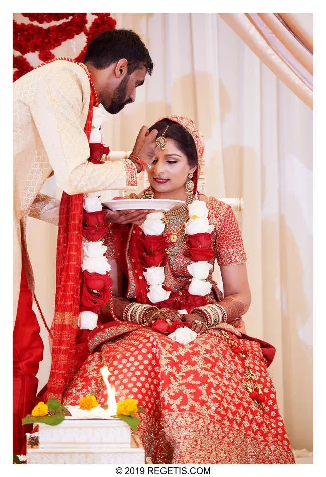 Aditi and Abi, photo 12, by Regeti's Photography