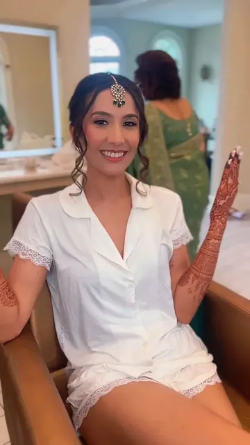 Charu, photographed by SKS Salon on Instagram