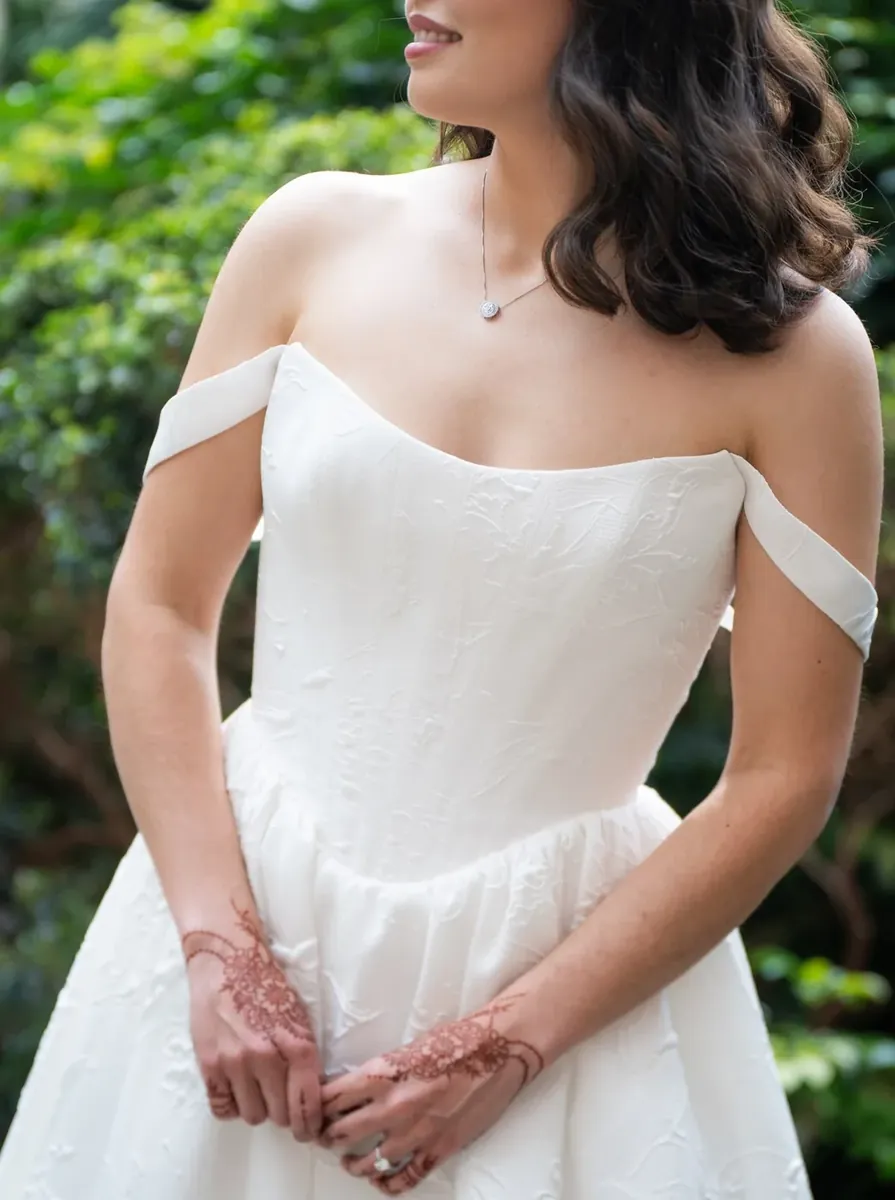 Constanza, photo 1, by Mari Harsan Studios