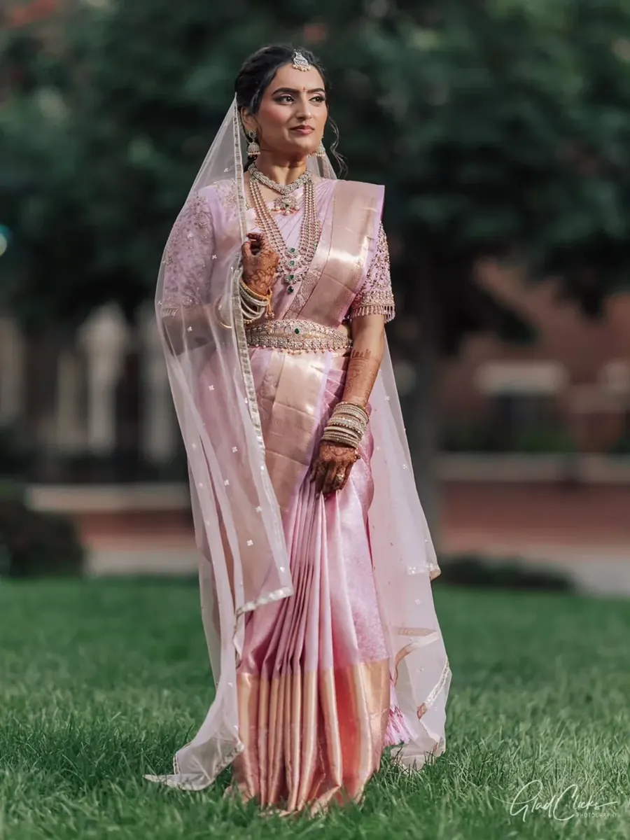 A dancer bride in a pink silk saree, photo 5, by Glad Clicks Photography