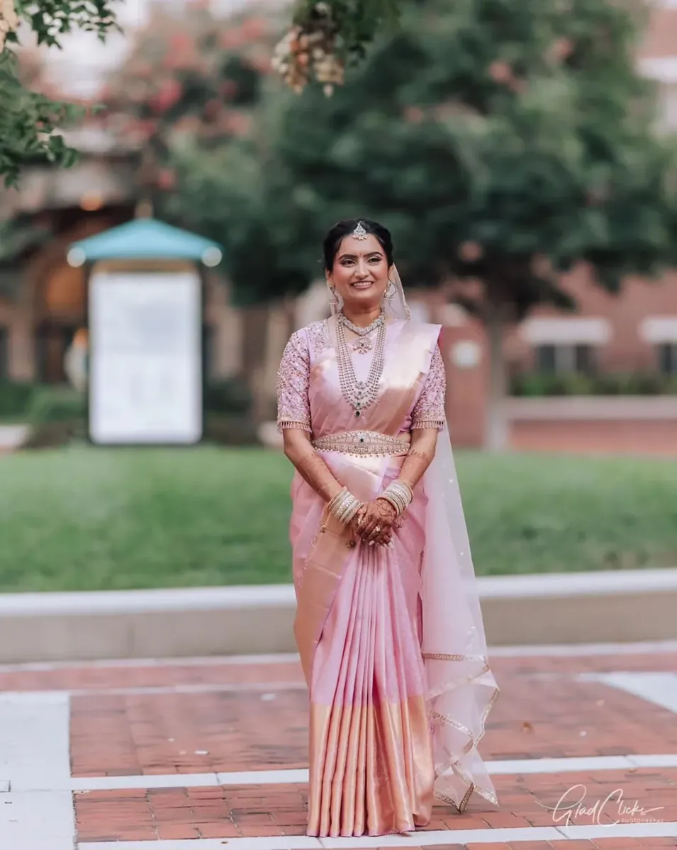 A dancer bride in a pink silk saree, photo 7, by Glad Clicks Photography