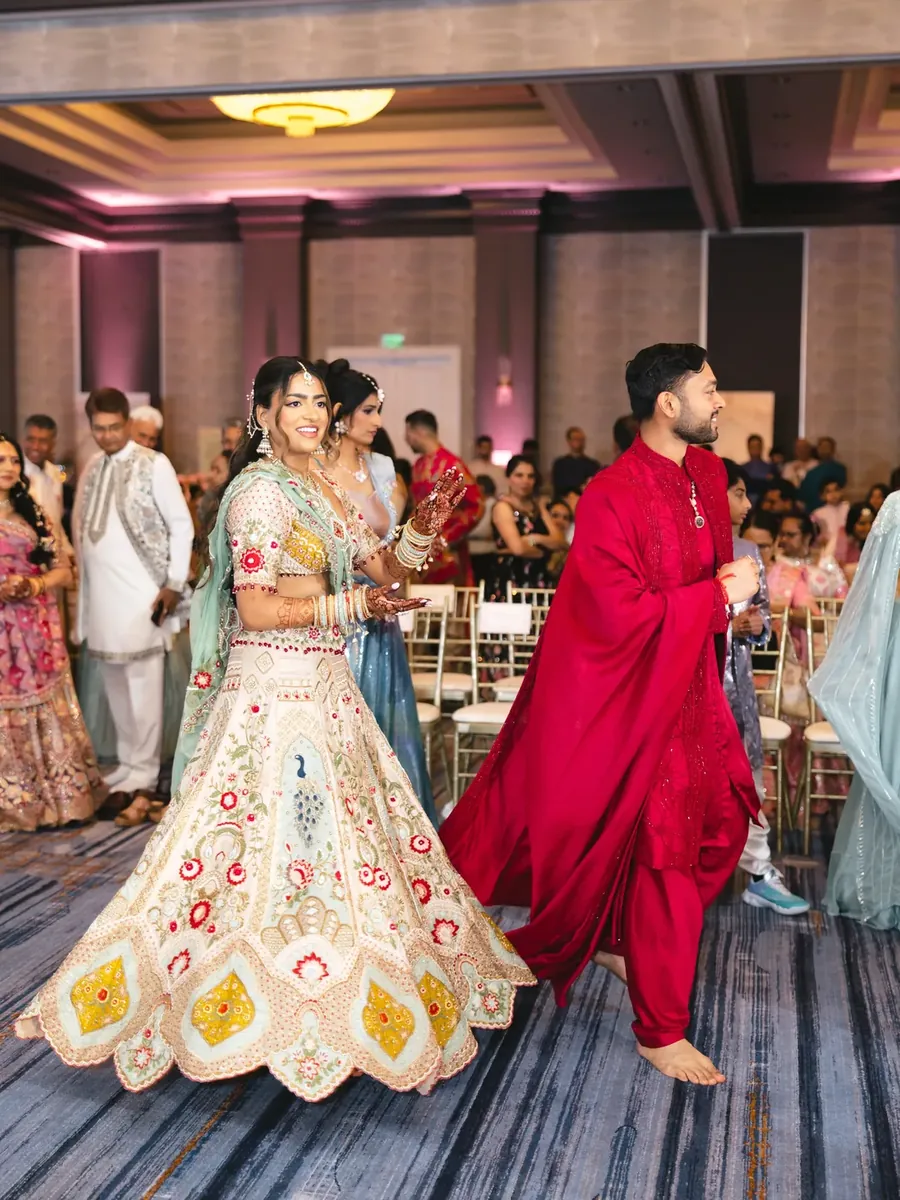 Krishna and Suraj, photo 7, by Paperboys