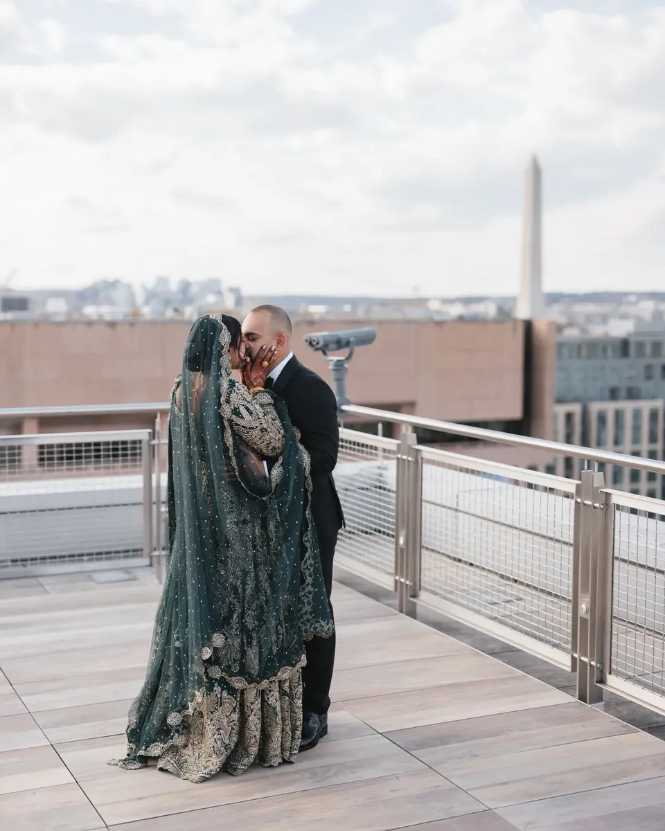 Lamah and Tanvir, photo 2, by Paperboys
