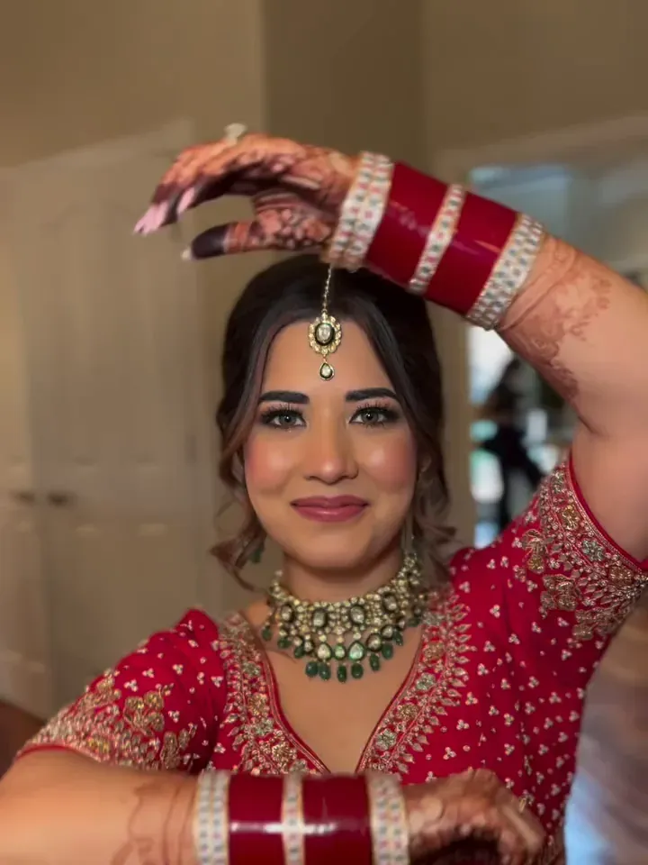 Manmeet, photo 2, from SKS Salon's Instagram