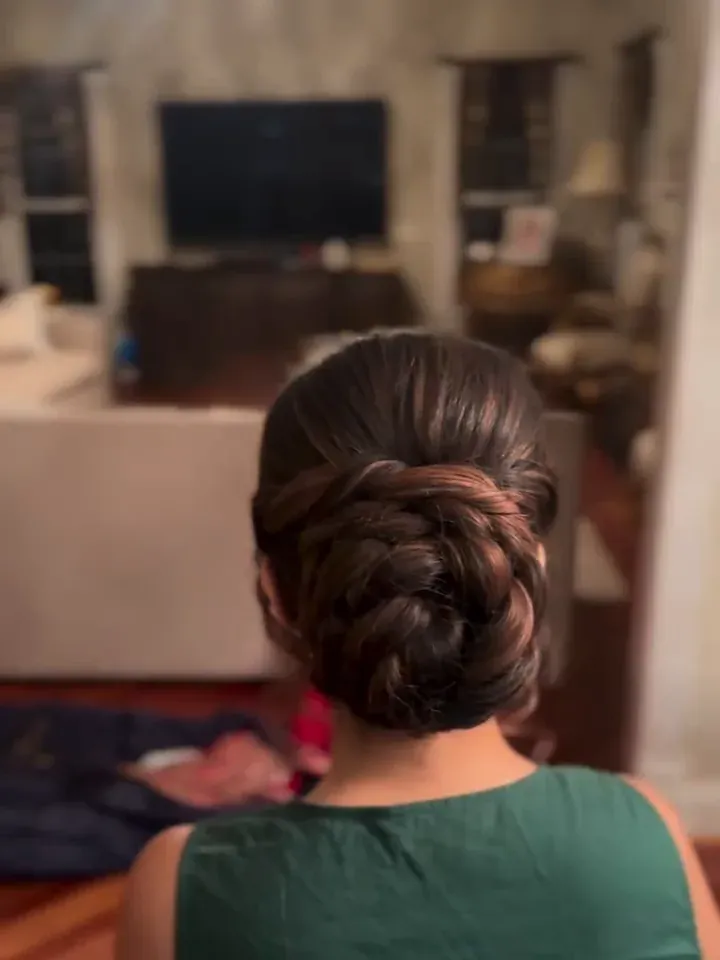 Manmeet, photo 11, from SKS Salon's Instagram