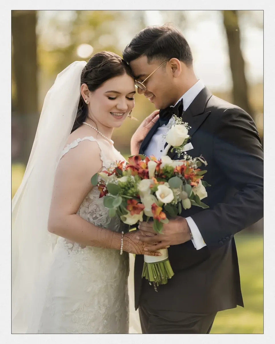 Sarah and Dave, photo 1, by WeddingCaptions