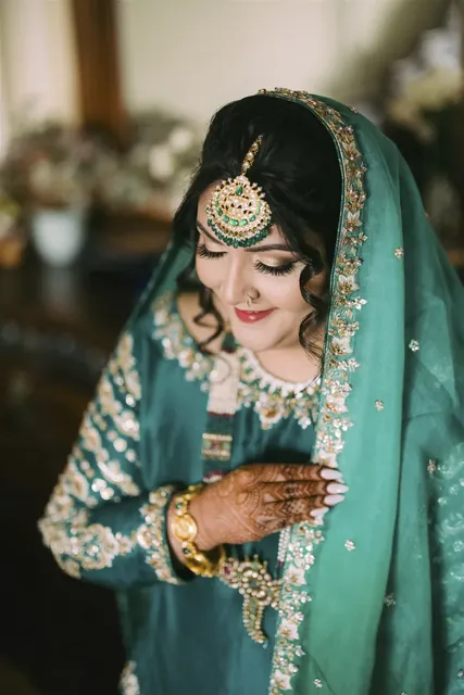 Sheeza and Umer, photographed by Nat Wongsaroj