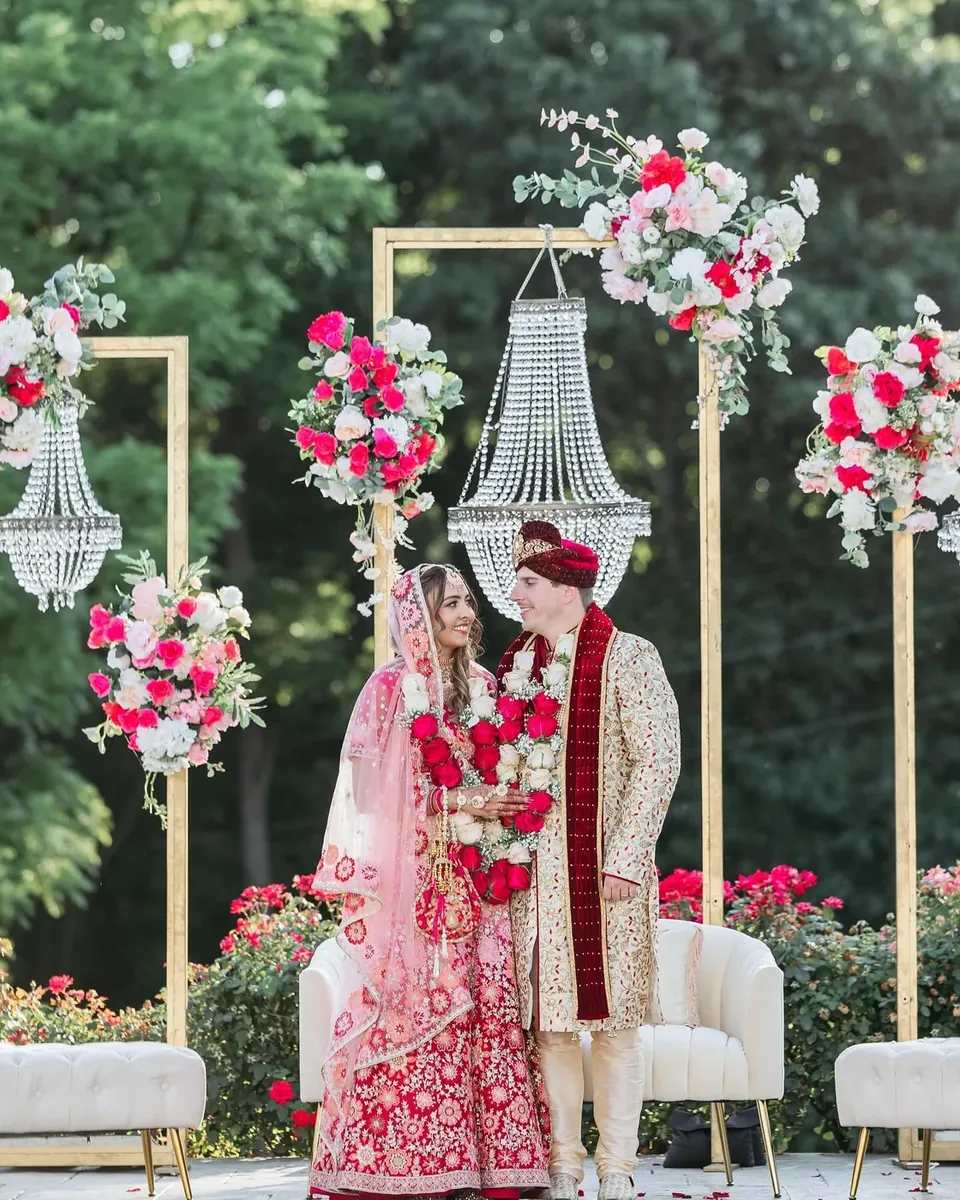 A bride at White's Ferry Manor, photo 14, by Arazo Studios