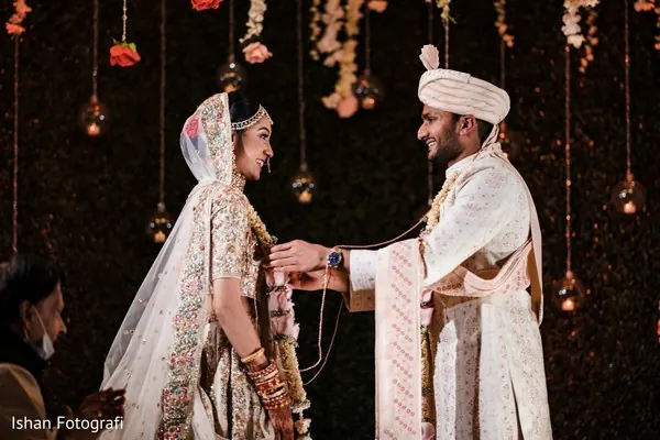 A photo from Chaitali and Akash's wedding, by Ishan Fotografi