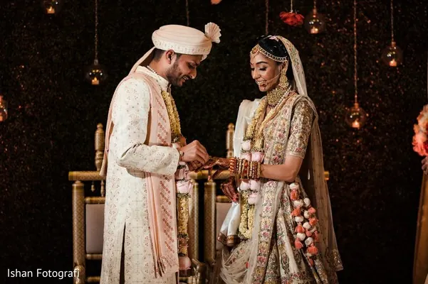 A photo from Chaitali and Akash's wedding, by Ishan Fotografi