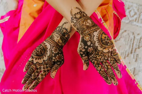 Shikha and Gaurav, photographed by Catch Motion Studios